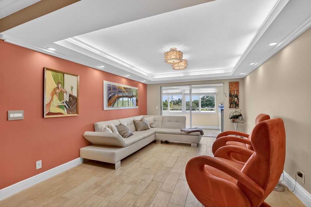 待售: $399,000 (2 贝兹, 2 浴室, 1158 平方英尺)