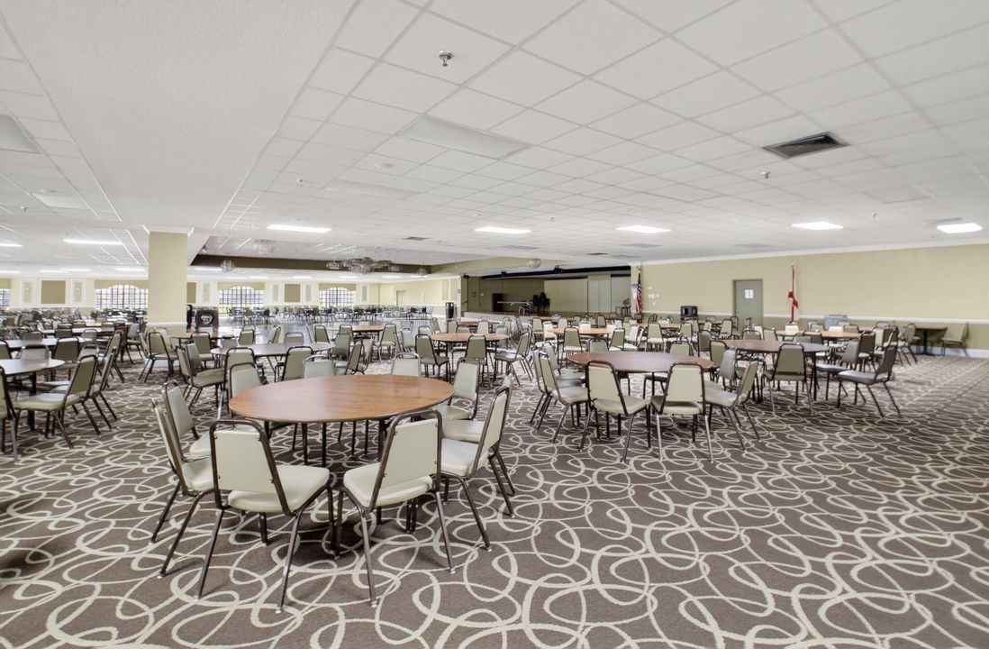 待售: $399,000 (2 贝兹, 2 浴室, 1158 平方英尺)