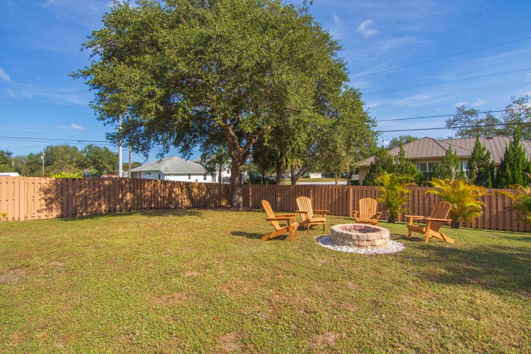 En Venta: $365,000 (4 camas, 2 baños, 1532 Pies cuadrados)