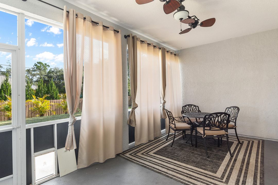 En Venta: $365,000 (4 camas, 2 baños, 1532 Pies cuadrados)