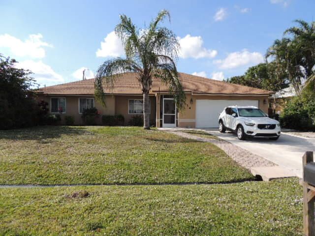 For Sale: $548,500 (4 beds, 3 baths, 2600 Square Feet)