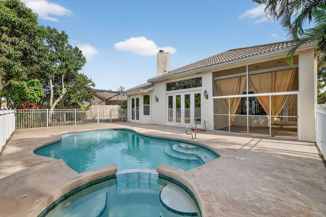 На продажу: $419,990 (2 спален, 2 ванн, 2314 Квадратных фут)