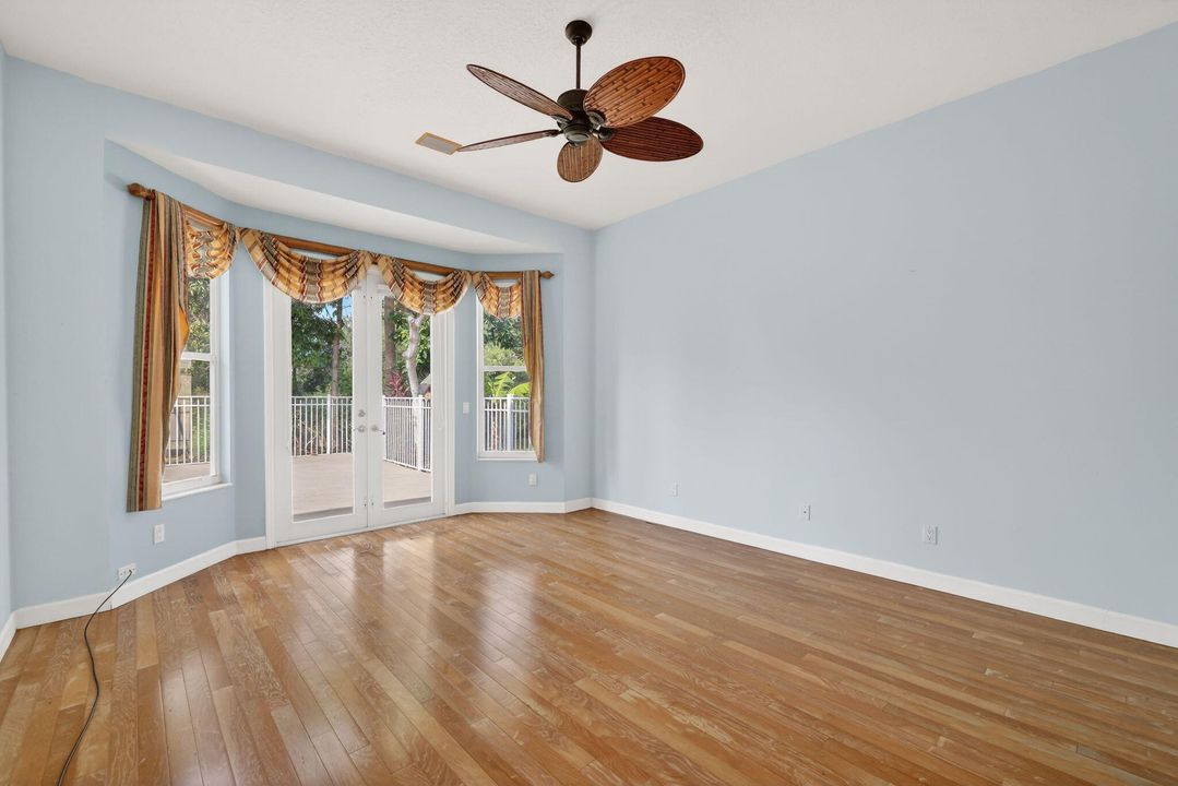 На продажу: $419,990 (2 спален, 2 ванн, 2314 Квадратных фут)