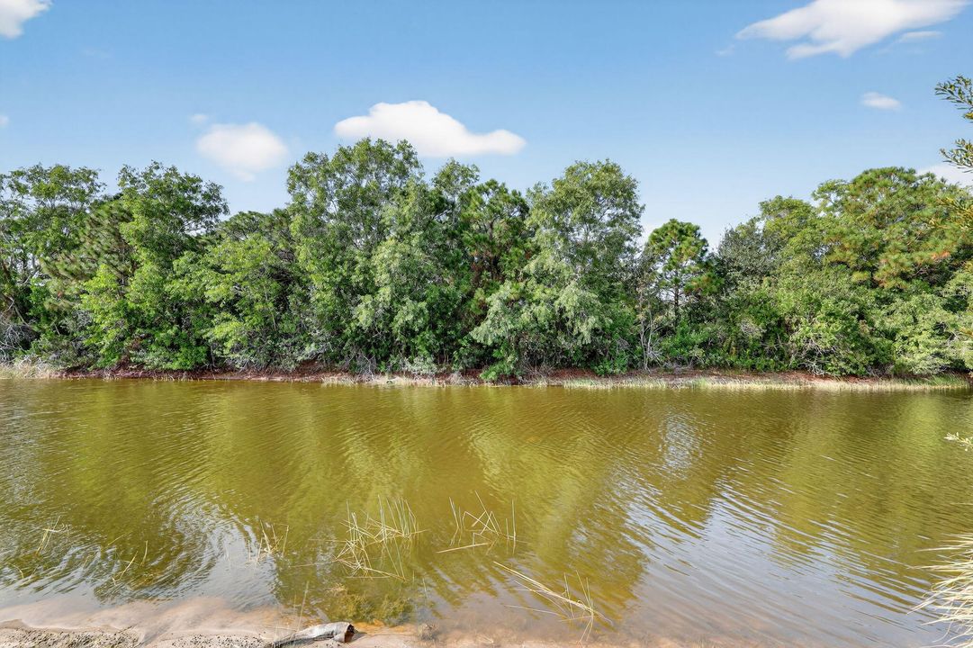 На продажу: $419,990 (2 спален, 2 ванн, 2314 Квадратных фут)