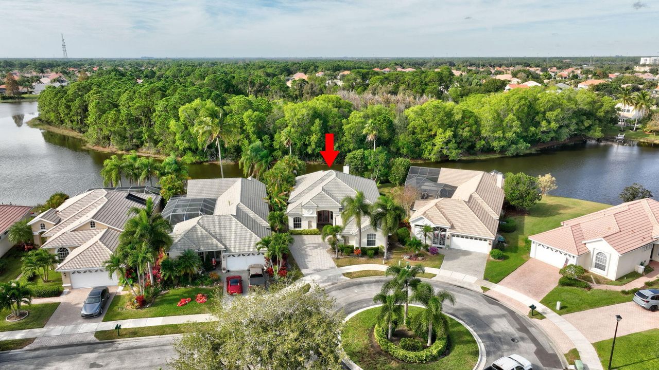 На продажу: $419,990 (2 спален, 2 ванн, 2314 Квадратных фут)