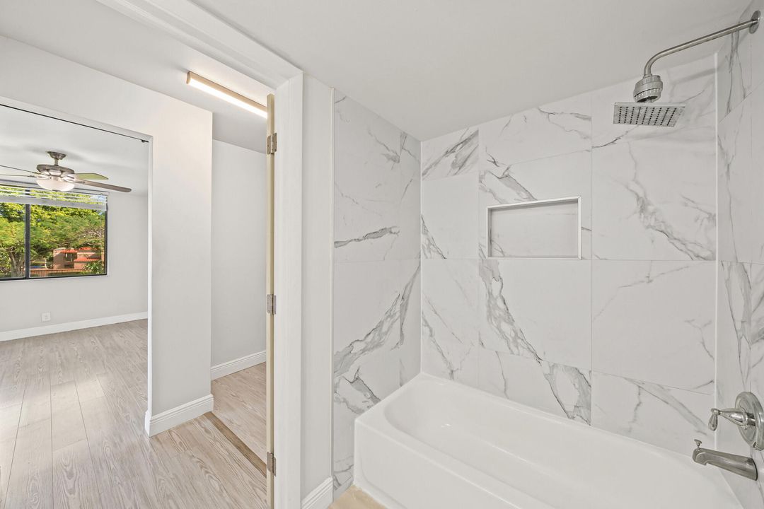 For Sale: $365,000 (2 beds, 2 baths, 1302 Square Feet)