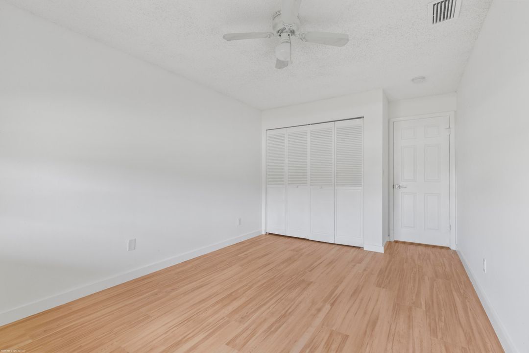 En Venta: $380,000 (3 camas, 3 baños, 2009 Pies cuadrados)