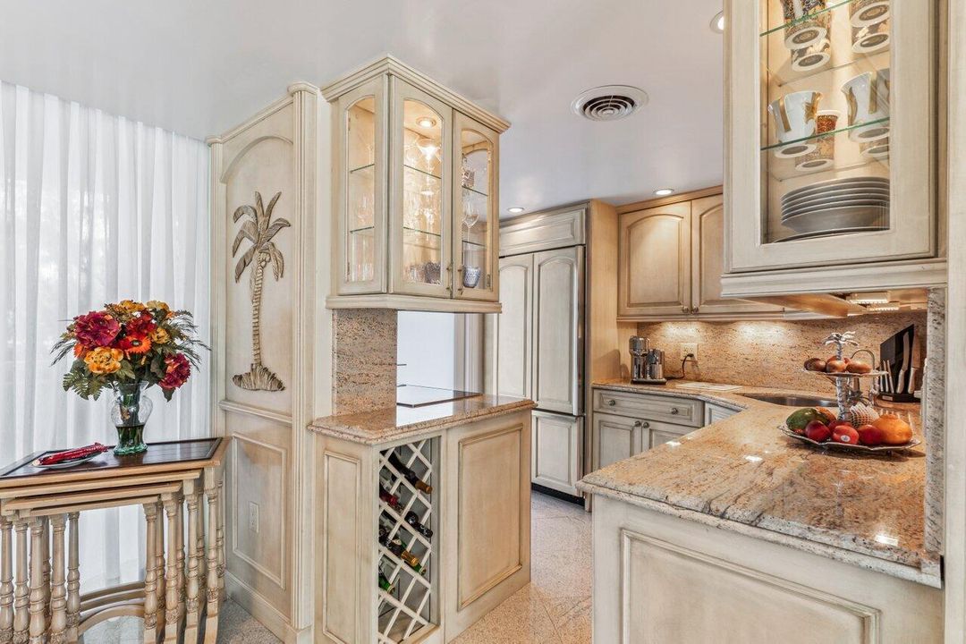 待售: $1,399,000 (2 贝兹, 2 浴室, 1200 平方英尺)