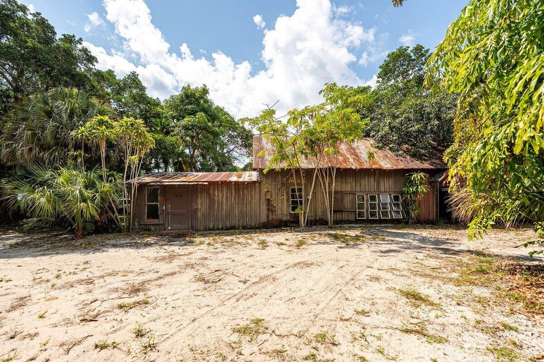 En Venta: $8,900,000 (3 camas, 2 baños, 11005 Pies cuadrados)