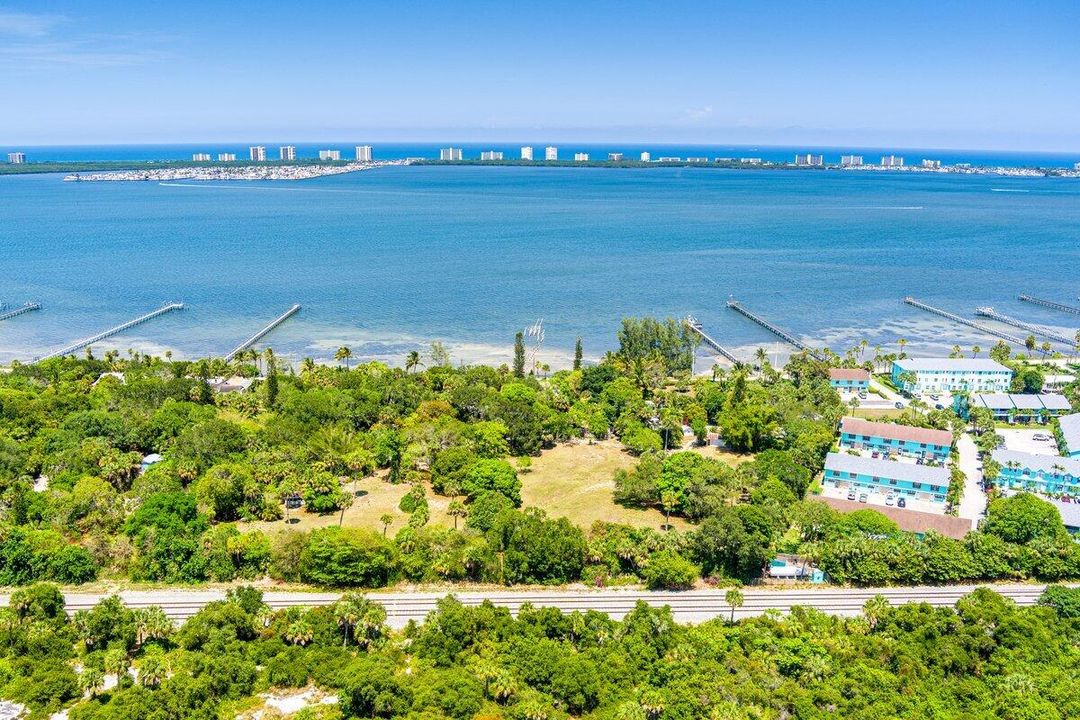 En Venta: $8,900,000 (3 camas, 2 baños, 11005 Pies cuadrados)