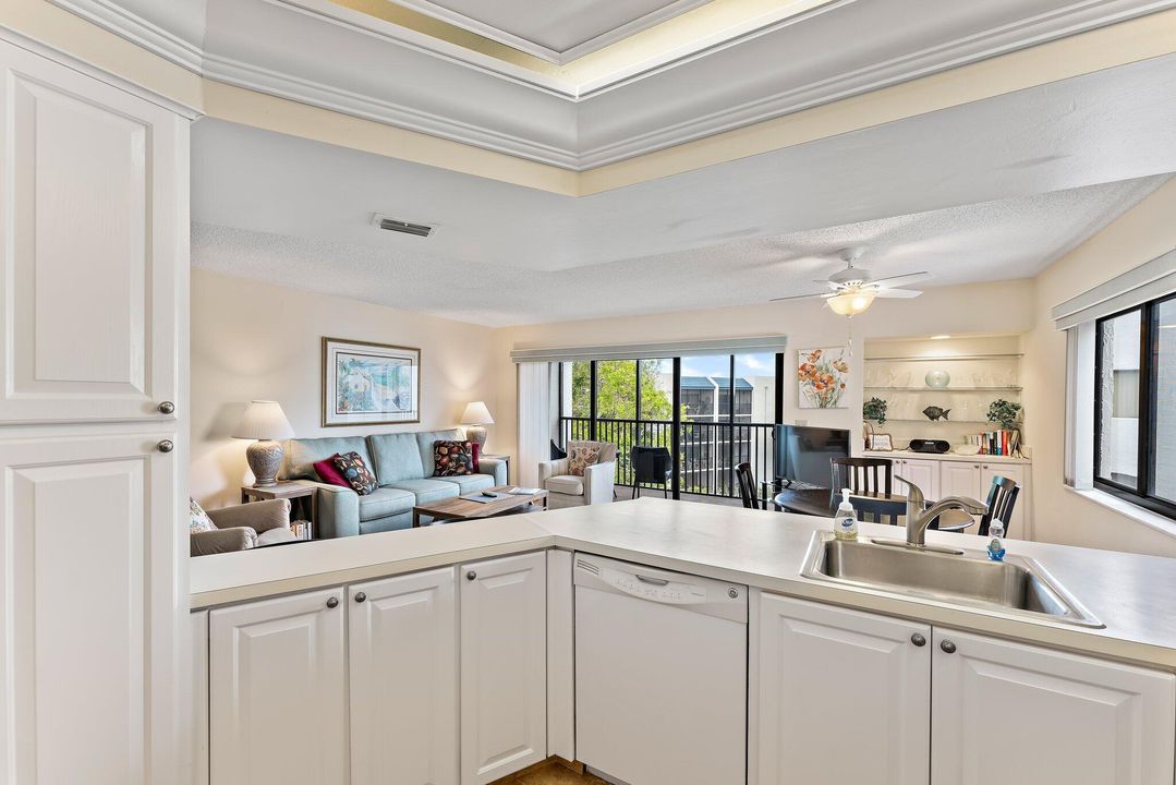 出租: $6,500 (2 贝兹, 2 浴室, 1183 平方英尺)