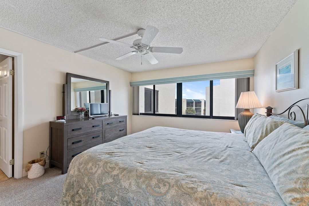 出租: $6,500 (2 贝兹, 2 浴室, 1183 平方英尺)