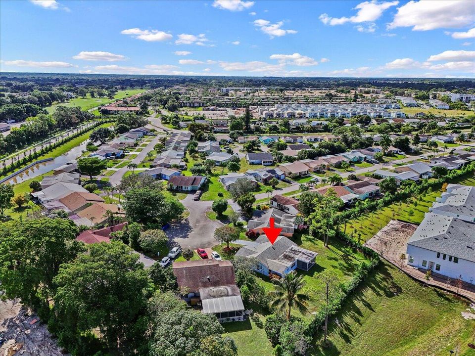 На продажу: $434,999 (2 спален, 2 ванн, 1776 Квадратных фут)