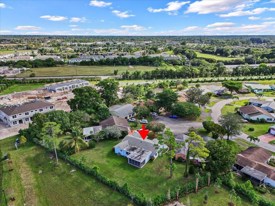 На продажу: $434,999 (2 спален, 2 ванн, 1776 Квадратных фут)