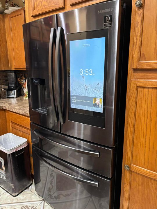 For Sale: $415,000 (4 beds, 2 baths, 1716 Square Feet)