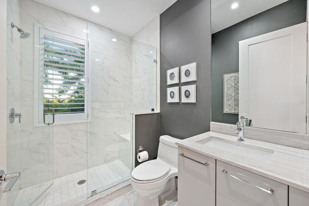 На продажу: $2,790,000 (3 спален, 4 ванн, 3195 Квадратных фут)