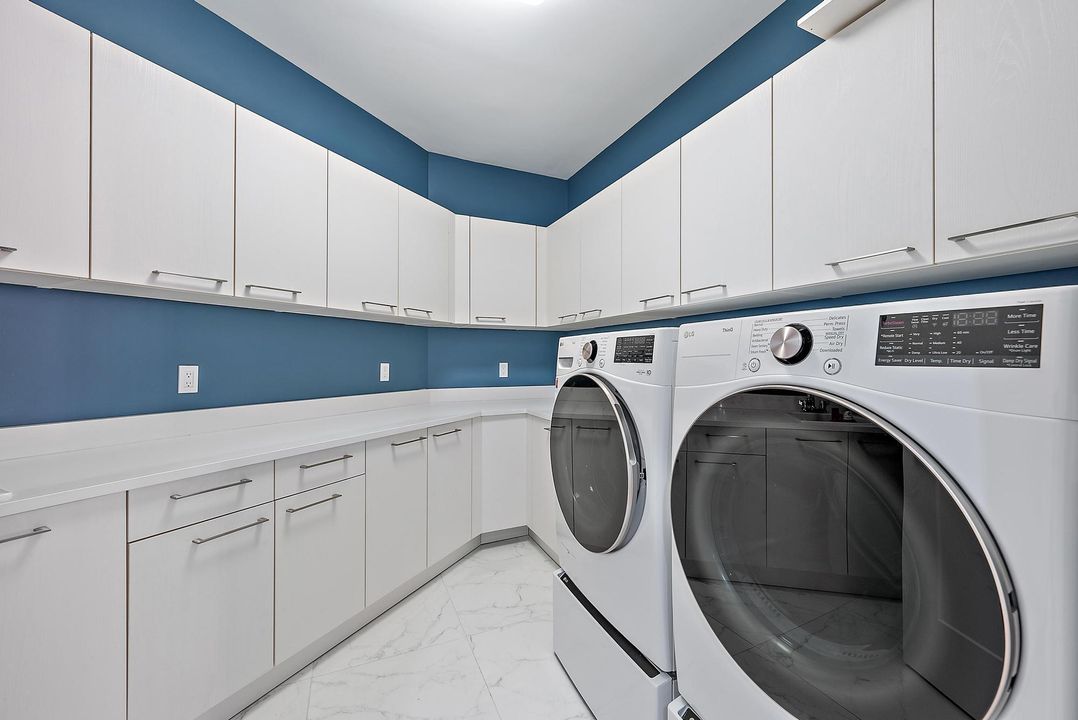 На продажу: $2,790,000 (3 спален, 4 ванн, 3195 Квадратных фут)