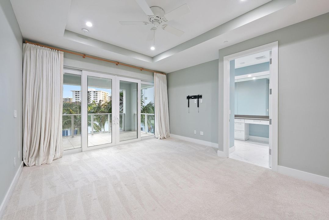 На продажу: $2,790,000 (3 спален, 4 ванн, 3195 Квадратных фут)