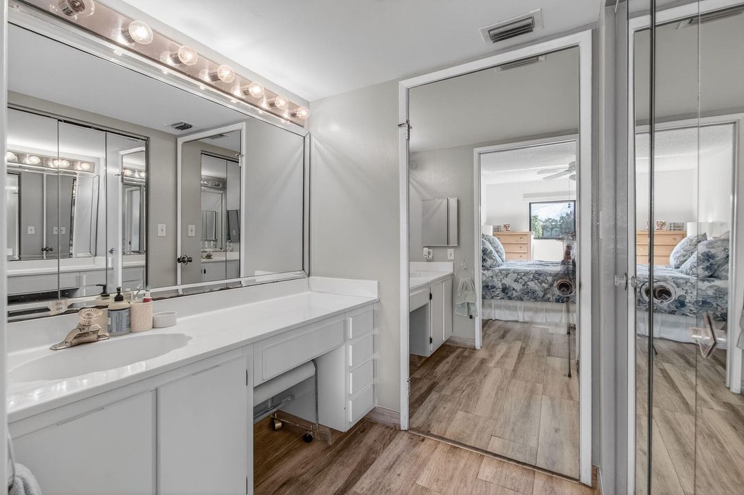 For Sale: $189,900 (2 beds, 2 baths, 1362 Square Feet)