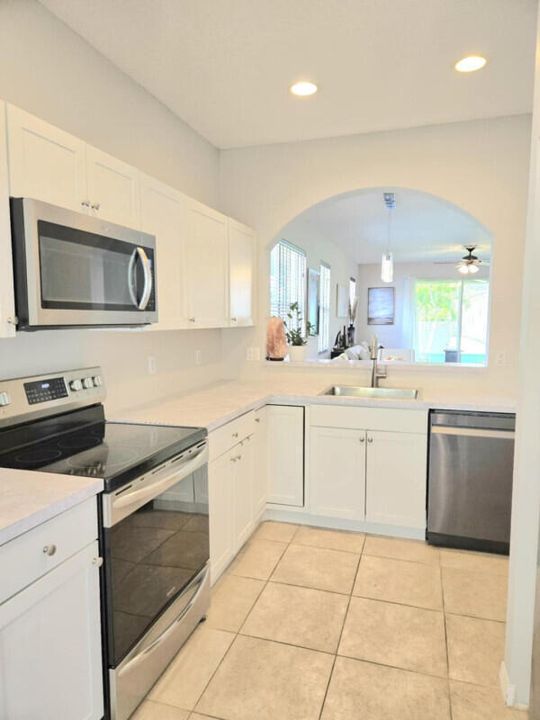 En Venta: $349,500 (3 camas, 2 baños, 1761 Pies cuadrados)