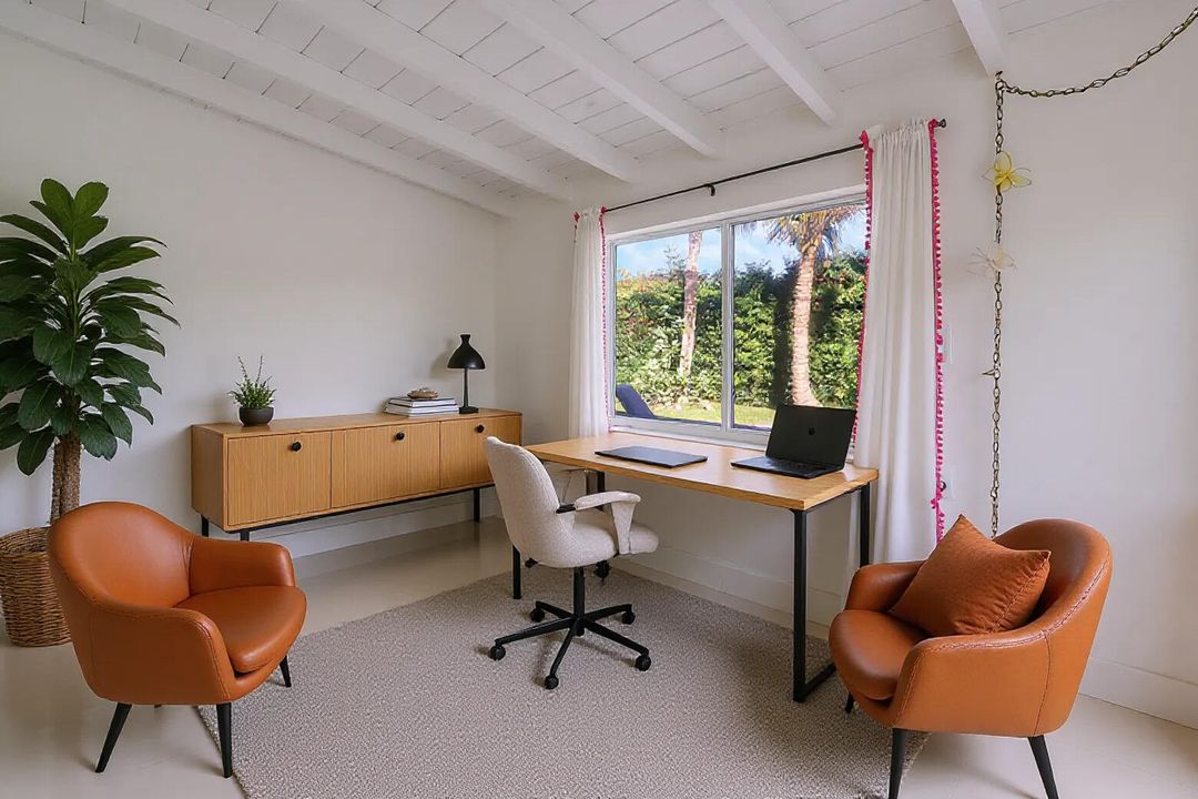 Под контрактом: $729,000 (3 спален, 2 ванн, 1363 Квадратных фут)