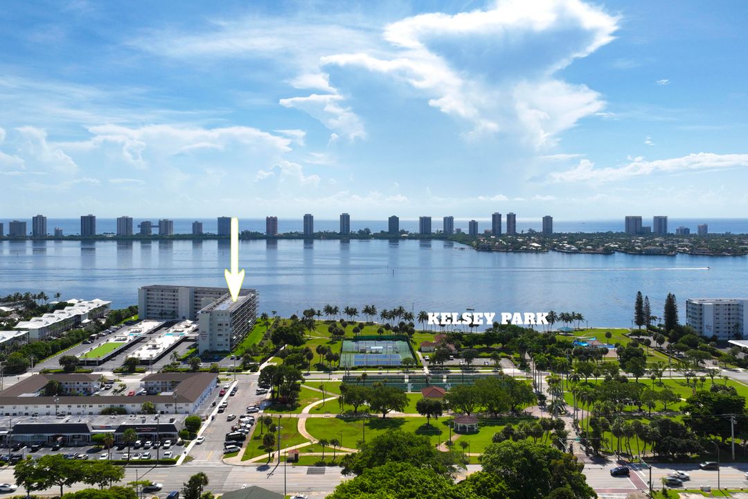 For Sale: $380,000 (2 beds, 2 baths, 1440 Square Feet)