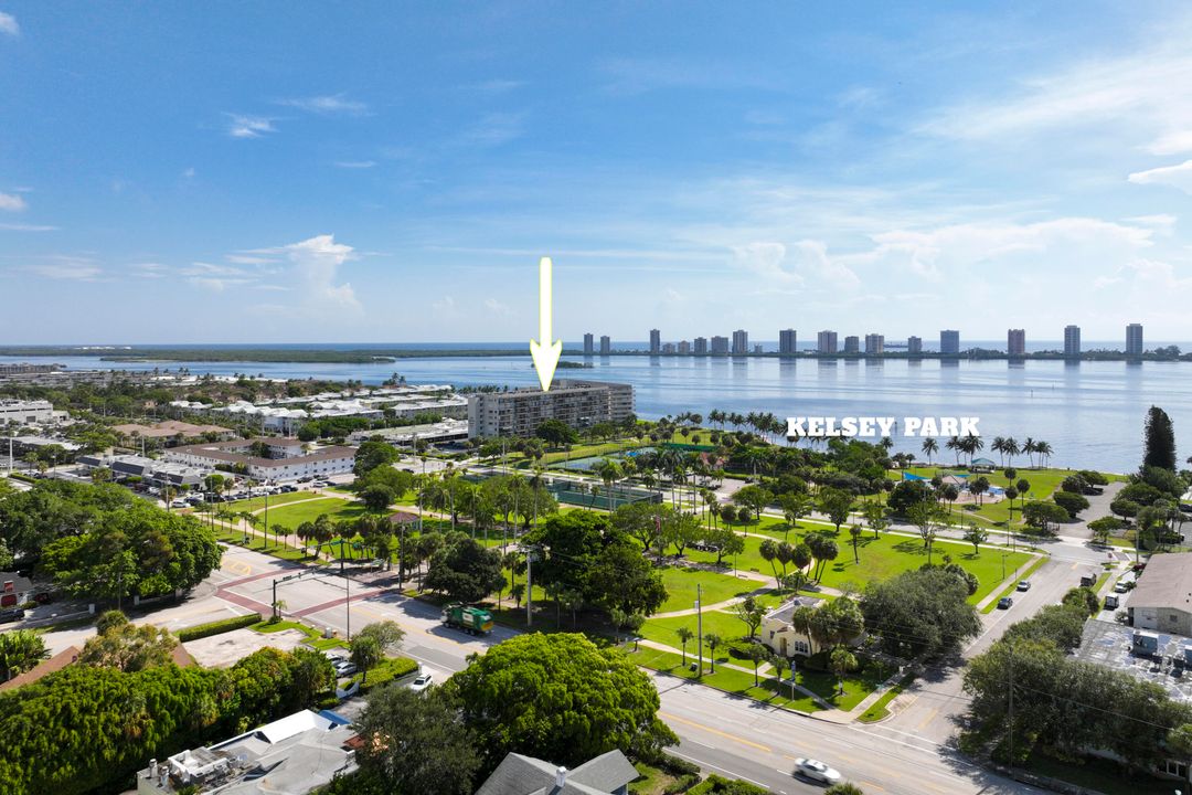 For Sale: $380,000 (2 beds, 2 baths, 1440 Square Feet)