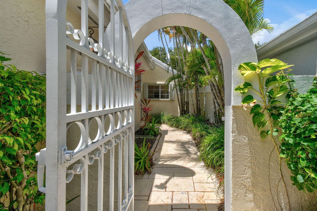 En Venta: $529,000 (3 camas, 2 baños, 1567 Pies cuadrados)