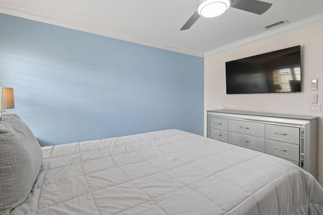 En Venta: $529,000 (3 camas, 2 baños, 1567 Pies cuadrados)