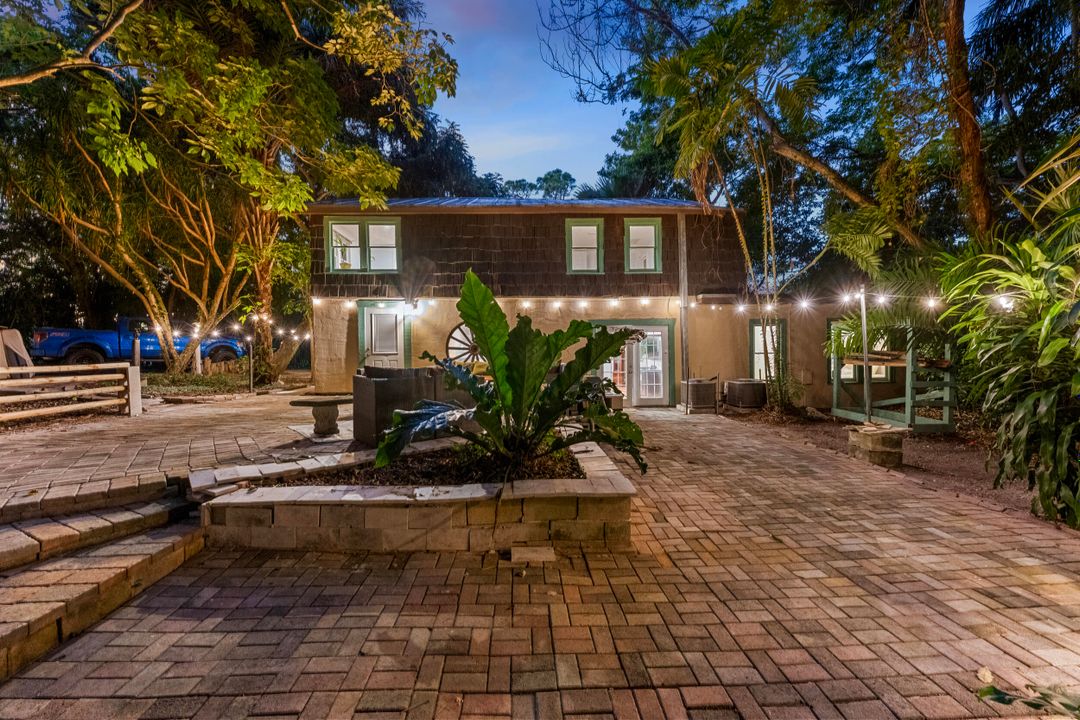 На продажу: $1,200,000 (3 спален, 2 ванн, 1696 Квадратных фут)