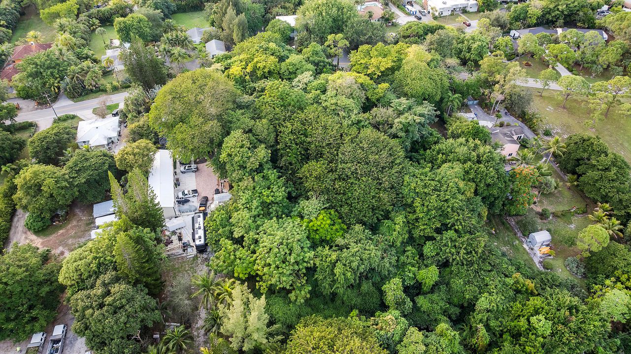 На продажу: $1,200,000 (3 спален, 2 ванн, 1696 Квадратных фут)