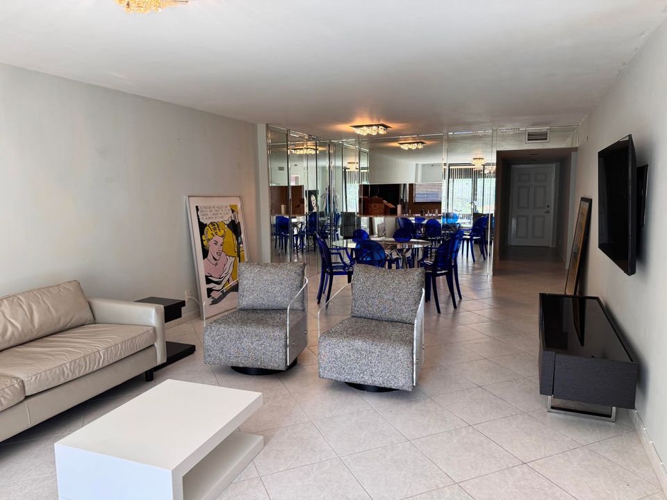 В аренду: $2,100 (2 спален, 2 ванн, 1362 Квадратных фут)