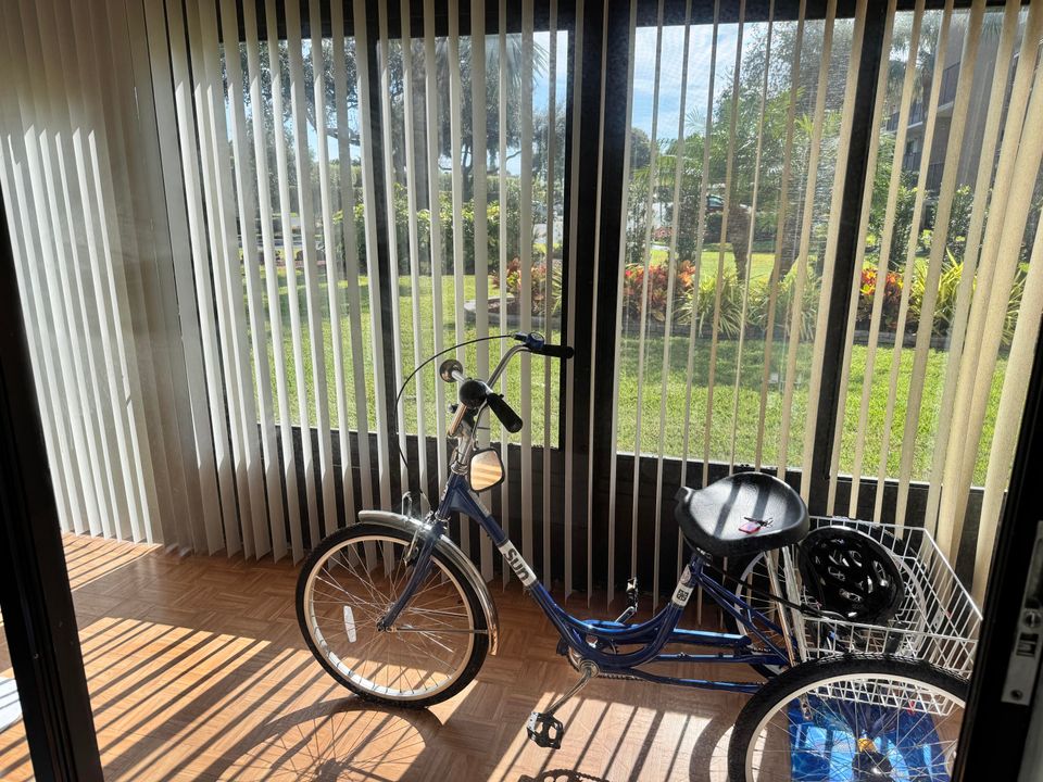 В аренду: $2,100 (2 спален, 2 ванн, 1362 Квадратных фут)