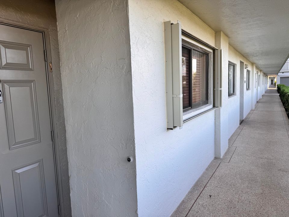 В аренду: $2,100 (2 спален, 2 ванн, 1362 Квадратных фут)