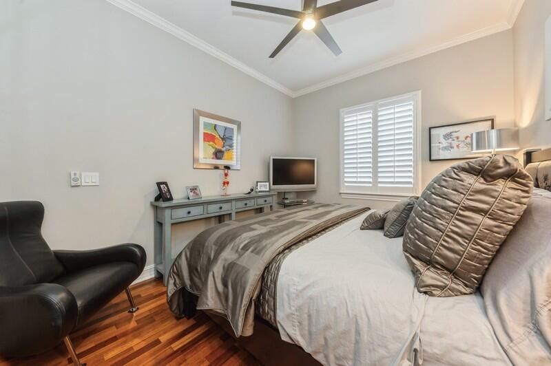 En Venta: $995,000 (3 camas, 3 baños, 1873 Pies cuadrados)