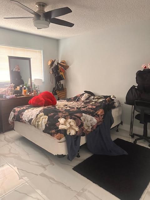 For Rent: $2,000 (8 beds, 4 baths, 3248 Square Feet)