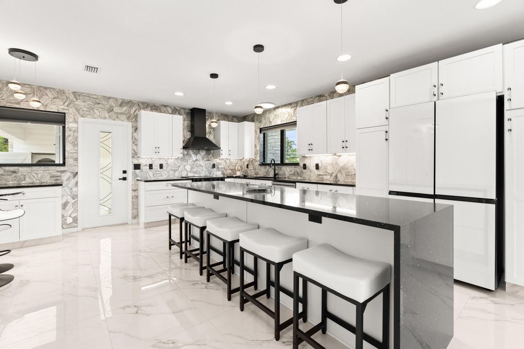 待售: $595,000 (3 贝兹, 2 浴室, 1410 平方英尺)