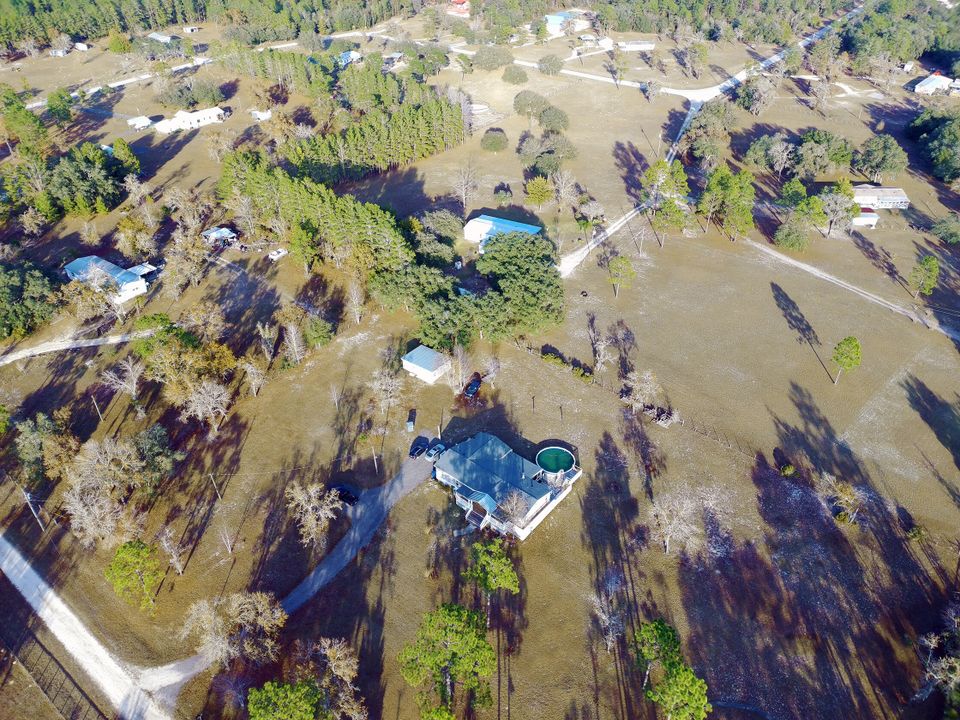 На продажу: $369,000 (4 спален, 2 ванн, 2094 Квадратных фут)