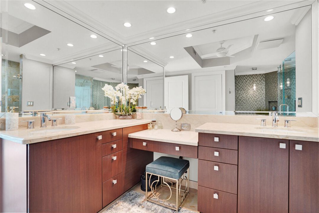 For Sale: $1,295,000 (2 beds, 2 baths, 1470 Square Feet)