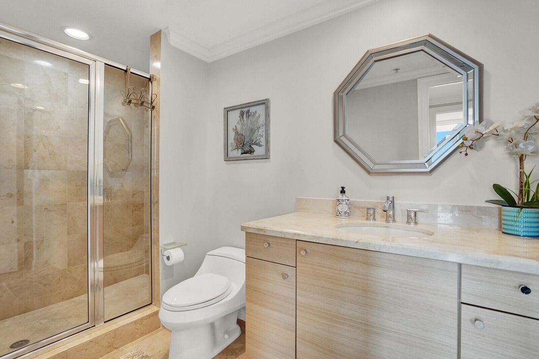 For Sale: $1,295,000 (2 beds, 2 baths, 1470 Square Feet)