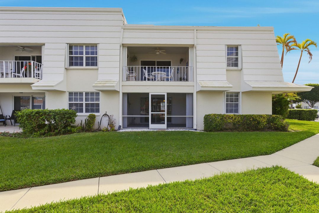 出租: $4,500 (3 贝兹, 2 浴室, 1490 平方英尺)