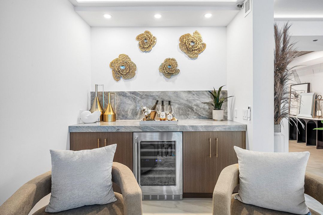 For Sale: $3,800,000 (3 beds, 2 baths, 2091 Square Feet)