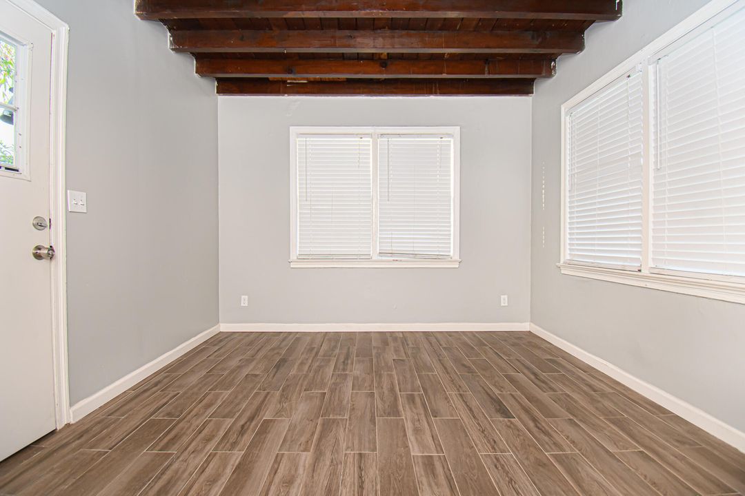 В аренду: $3,095 (4 спален, 2 ванн, 3000 Квадратных фут)