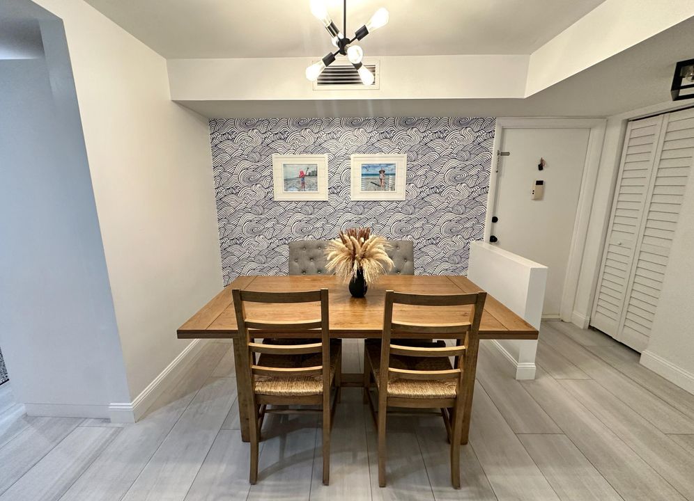 For Rent: $4,000 (2 beds, 2 baths, 1247 Square Feet)