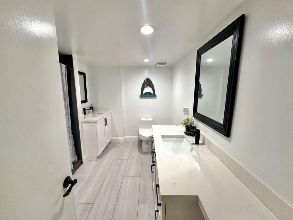 For Rent: $4,000 (2 beds, 2 baths, 1247 Square Feet)