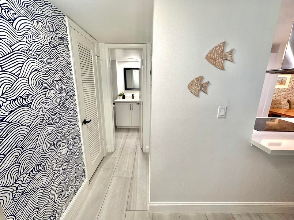 For Rent: $4,000 (2 beds, 2 baths, 1247 Square Feet)