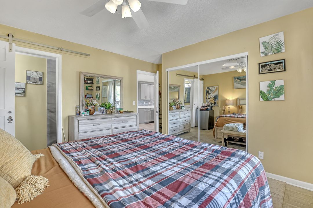 For Sale: $550,000 (4 beds, 3 baths, 1855 Square Feet)