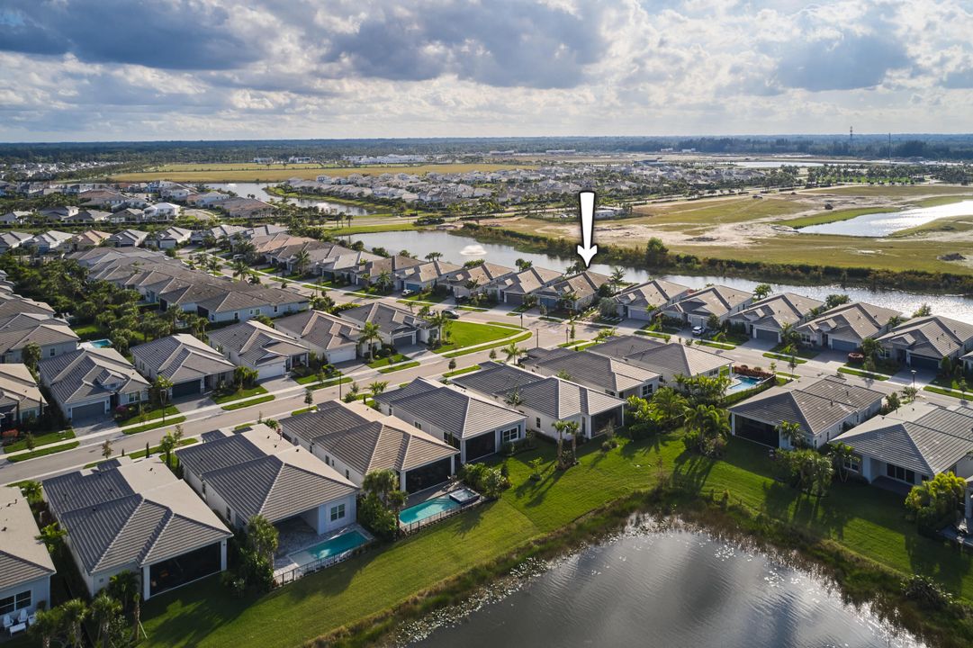 For Sale: $1,099,000 (3 beds, 2 baths, 2430 Square Feet)
