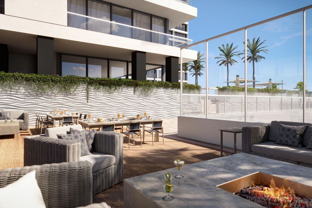 For Sale: $3,800,000 (3 beds, 2 baths, 2091 Square Feet)