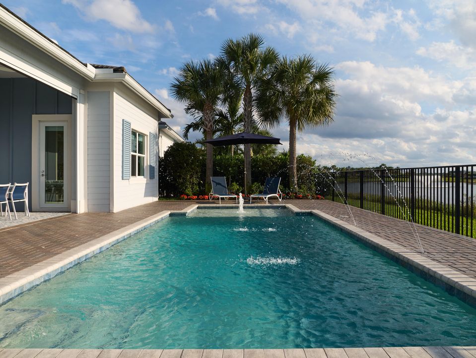 For Sale: $1,099,000 (3 beds, 2 baths, 2430 Square Feet)